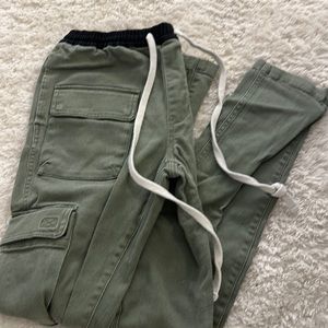 men’s urban outfitters cargo pants